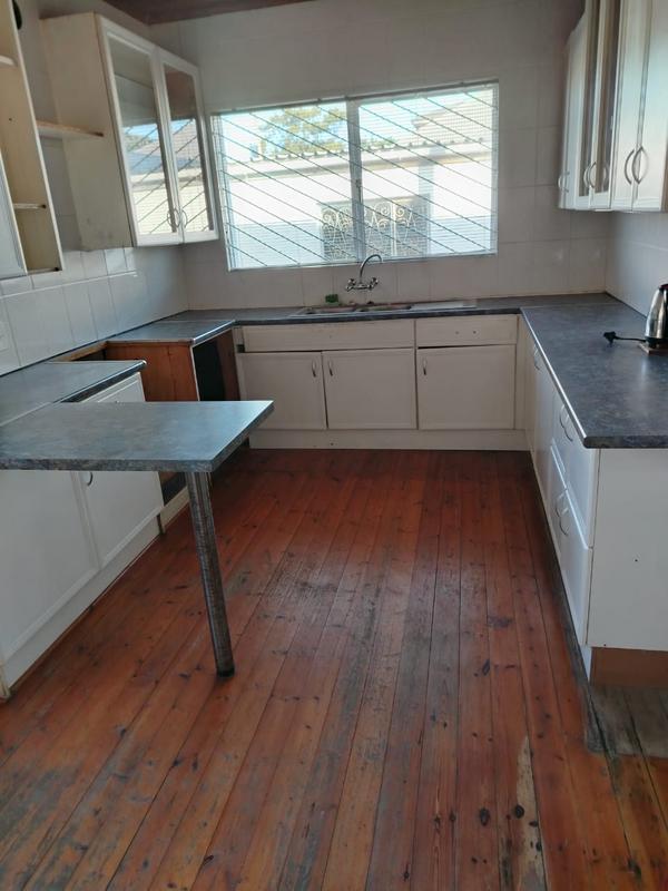 3 Bedroom Property for Sale in Athlone Western Cape